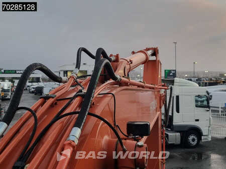Koparki gąsienicowe 2025 Hitachi ZX220 LC-GI NEW UNUSED (19)