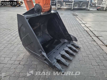 Koparki gąsienicowe 2025 Hitachi ZX220 LC-GI NEW UNUSED (22)