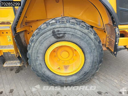 Chargeuse sur pneus 2017 Hyundai HL955 (25)