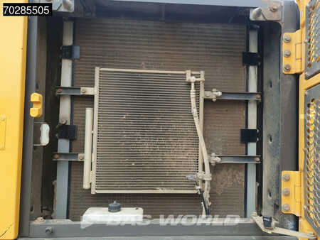 Volvo EC220 E L Select