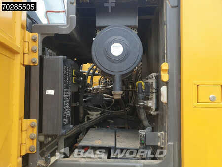 Volvo EC220 E L Select