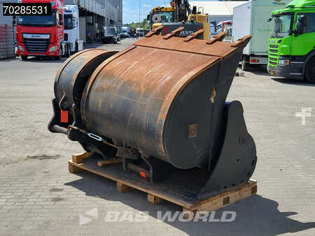 Pelles sur chenilles 2021 Doosan DX225 LC-5 3 BUCKETS (15)