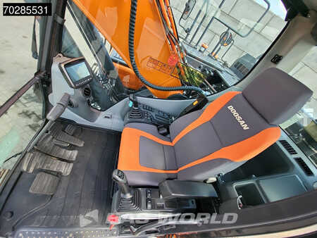 Pelles sur chenilles 2021 Doosan DX225 LC-5 3 BUCKETS (39)