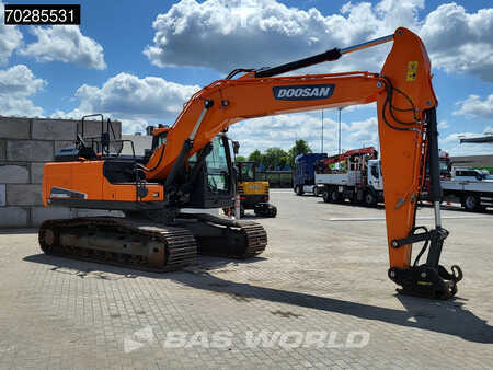 Pelles sur chenilles 2021 Doosan DX225 LC-5 3 BUCKETS (7)