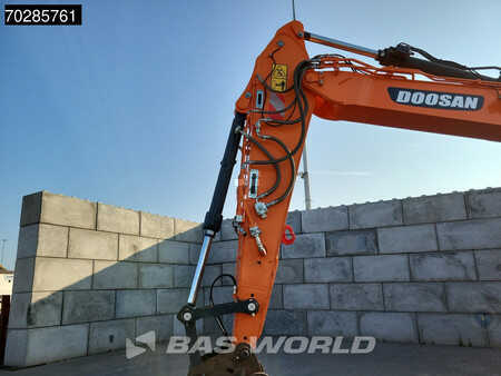 Pelle sur pneus 2017 Doosan DX165W-5 DUTCH MACHINE (11)