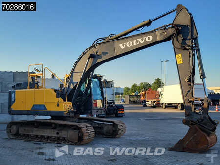 Kettenbagger 2016 Volvo EC220 E L (6)