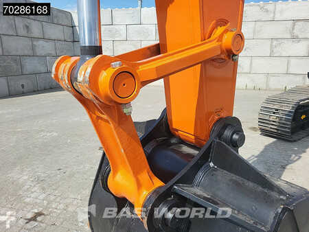 Excavadoras de cadenas 2025 Hitachi ZX220 LC-5G ISUZU ENGINE (14)