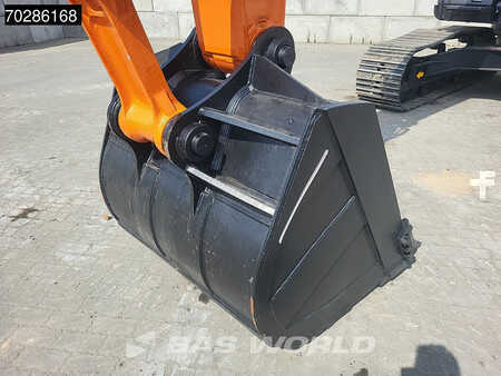 Excavadoras de cadenas 2025 Hitachi ZX220 LC-5G ISUZU ENGINE (16)