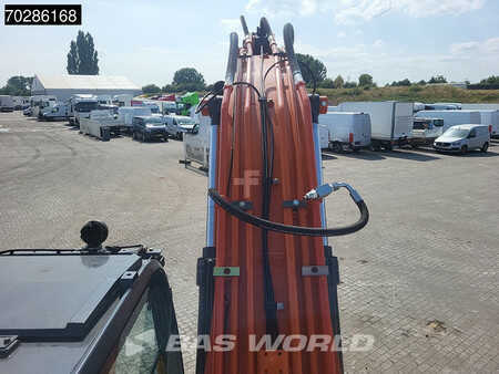 Excavadoras de cadenas 2025 Hitachi ZX220 LC-5G ISUZU ENGINE (21)