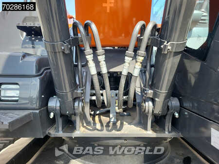 Excavadoras de cadenas 2025 Hitachi ZX220 LC-5G ISUZU ENGINE (24)