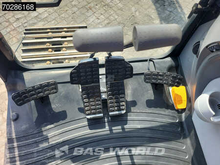 Excavadoras de cadenas 2025 Hitachi ZX220 LC-5G ISUZU ENGINE (36)