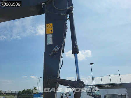 Kettenbagger 2019 Volvo EC220 E L (12)