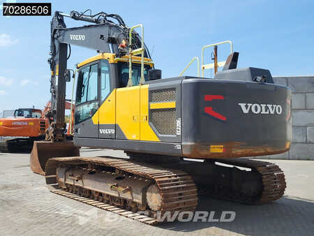 Kettenbagger 2019 Volvo EC220 E L (2)