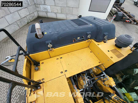 Escavadora de rastos 2013 Caterpillar 324 EL (38)