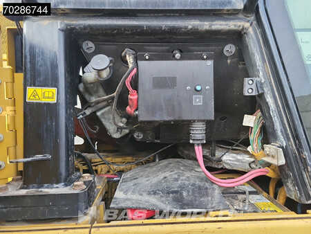 Buldożery 2012 Caterpillar 963 D RIPPER VALVE - 4-1 BUCKET (33)
