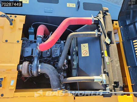 Telakaivinkoneet  2025 Hyundai R215 L (17)