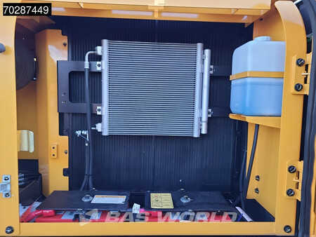 Telakaivinkoneet  2025 Hyundai R215 L (22)