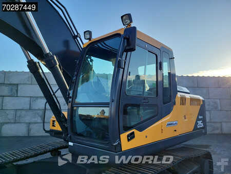 Telakaivinkoneet  2025 Hyundai R215 L (24)