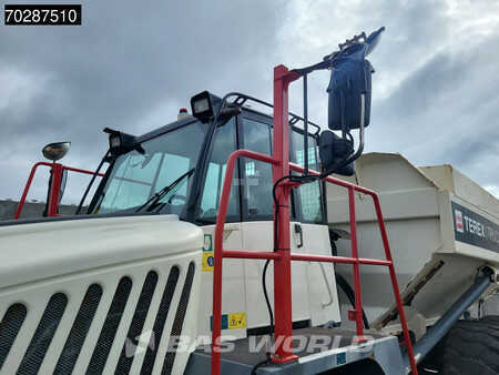 Nivelohjatut dumpperit 2021 Terex TA300 (18)
