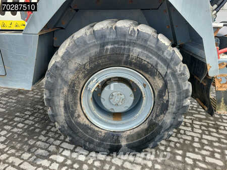 Nivelohjatut dumpperit 2021 Terex TA300 (22)