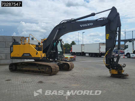 Korečková rýpadla 2015 Volvo EC250 E L (7)
