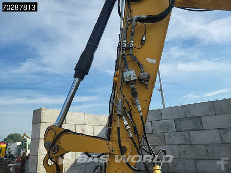 Escavadora de rodas 2007 Caterpillar M313 D OUTRIGGERS + BLADE (13)