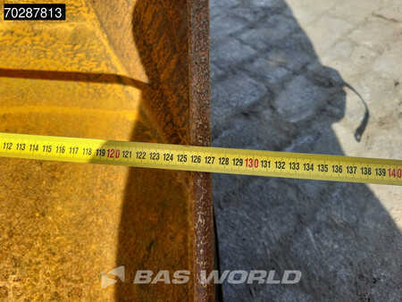 Escavadora de rodas 2007 Caterpillar M313 D OUTRIGGERS + BLADE (18)