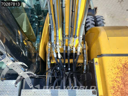Escavadora de rodas 2007 Caterpillar M313 D OUTRIGGERS + BLADE (24)