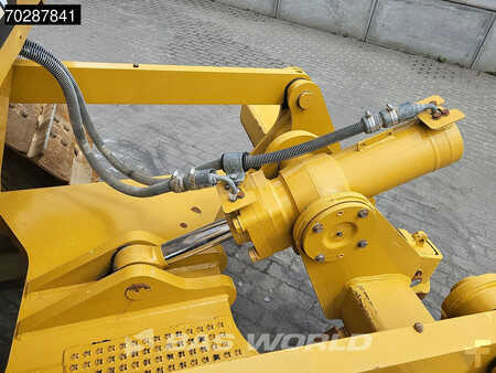 Planierraupe 2010 Caterpillar D6 N XL RIPPER (16)