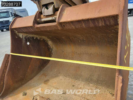 Escavadora de rastos 2016 Komatsu PC210LC-10 (14)