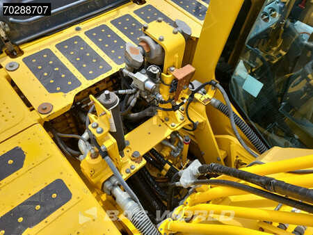 Escavadora de rastos 2016 Komatsu PC210LC-10 (20)
