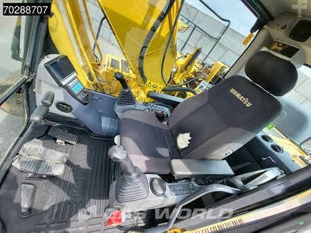 Escavadora de rastos 2016 Komatsu PC210LC-10 (30)