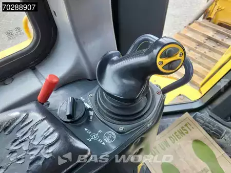 Bulldozere 2017 Komatsu D65 PXi -18 Ripper (38)