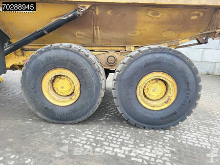 Dumpers articulados 2014 Caterpillar 740 B (24)