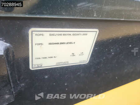 Dumpers articulados 2014 Caterpillar 740 B (38)