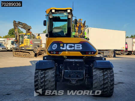 Mobilní bagry 2017 JCB HD110W T4F HYDRADIG (5)