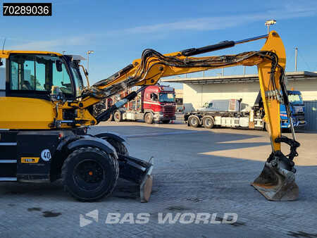 Mobilní bagry 2017 JCB HD110W T4F HYDRADIG (9)