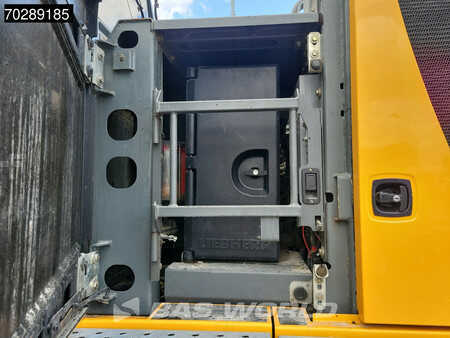 Telakaivinkoneet  2015 Liebherr R936 LCV (29)