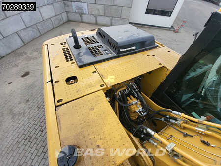 Beltegraver 2025 Caterpillar 320 D3 GC (14)