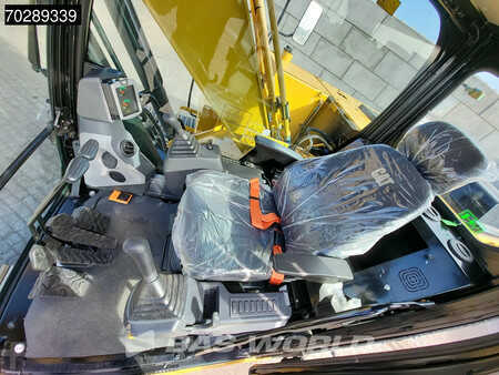 Beltegraver 2025 Caterpillar 320 D3 GC (27)