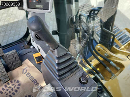 Beltegraver 2025 Caterpillar 320 D3 GC (29)