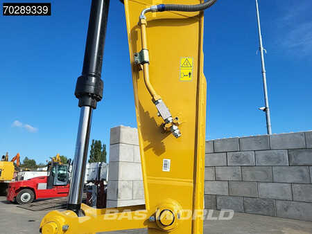 Beltegraver 2025 Caterpillar 320 D3 GC (9)