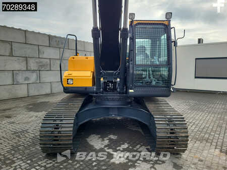 Koparki gąsienicowe 2025 Hyundai R210 (10)