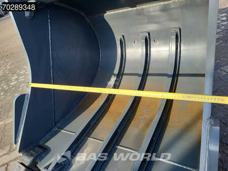 Koparki gąsienicowe 2025 Hyundai R210 (14)