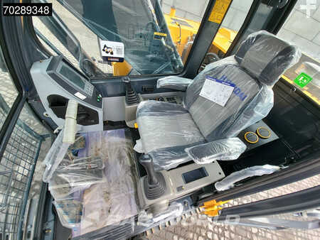 Koparki gąsienicowe 2025 Hyundai R210 (29)