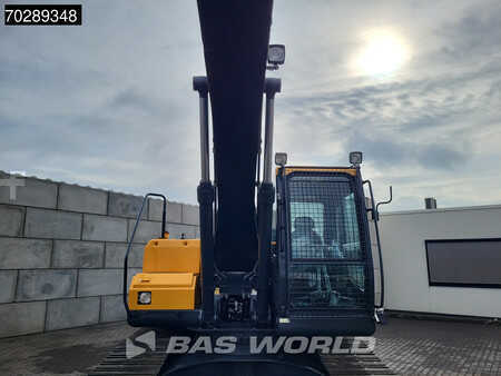 Koparki gąsienicowe 2025 Hyundai R210 (9)