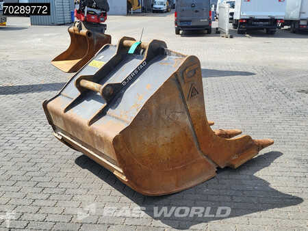 Hydraulic Excavators 2022 Komatsu PC290 LC-11E0 ROTOTILT - 2 BUCKETS (16)