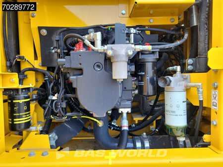 Hydraulic Excavators 2022 Komatsu PC290 LC-11E0 ROTOTILT - 2 BUCKETS (34)