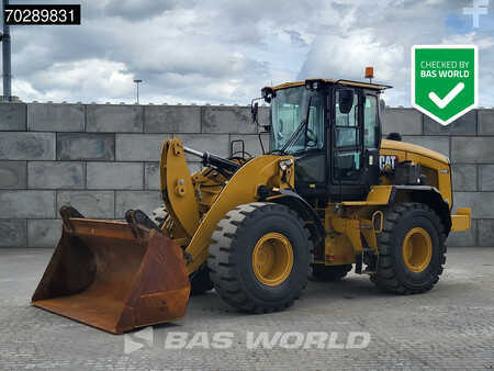 Carregadeira de rodas 2020 Caterpillar 926 M (1)