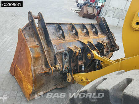 Carregadeira de rodas 2020 Caterpillar 926 M (15)